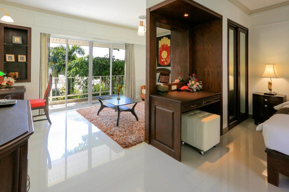 Naka Resort Kamala Beach Eksteriør billede