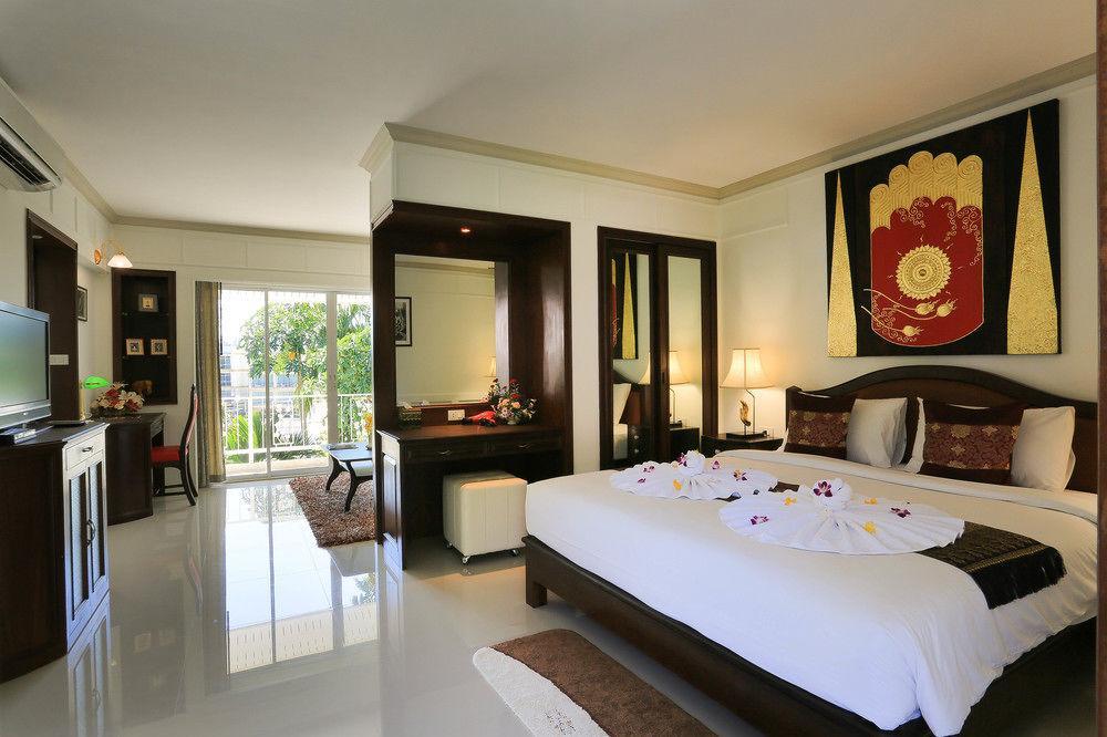 Naka Resort Kamala Beach Eksteriør billede