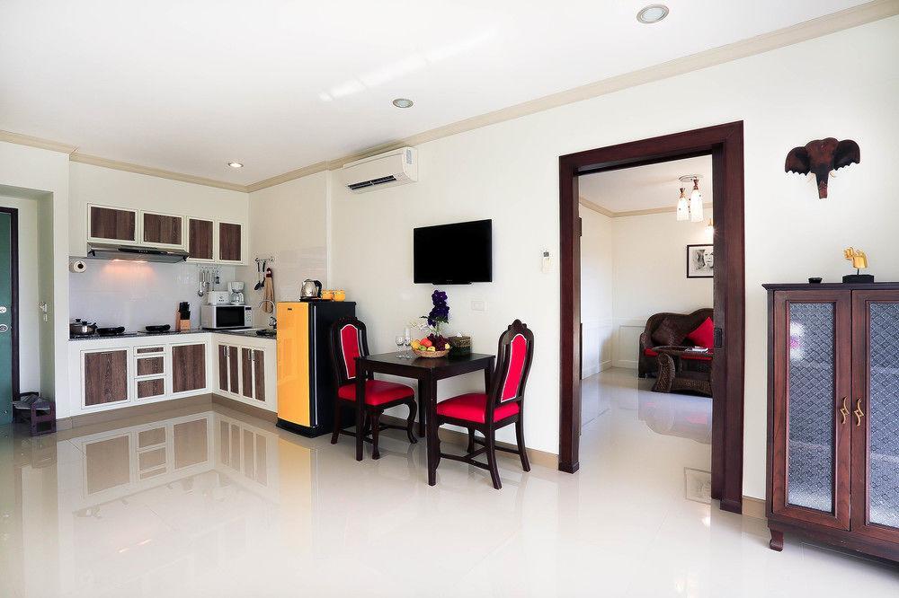 Naka Resort Kamala Beach Eksteriør billede