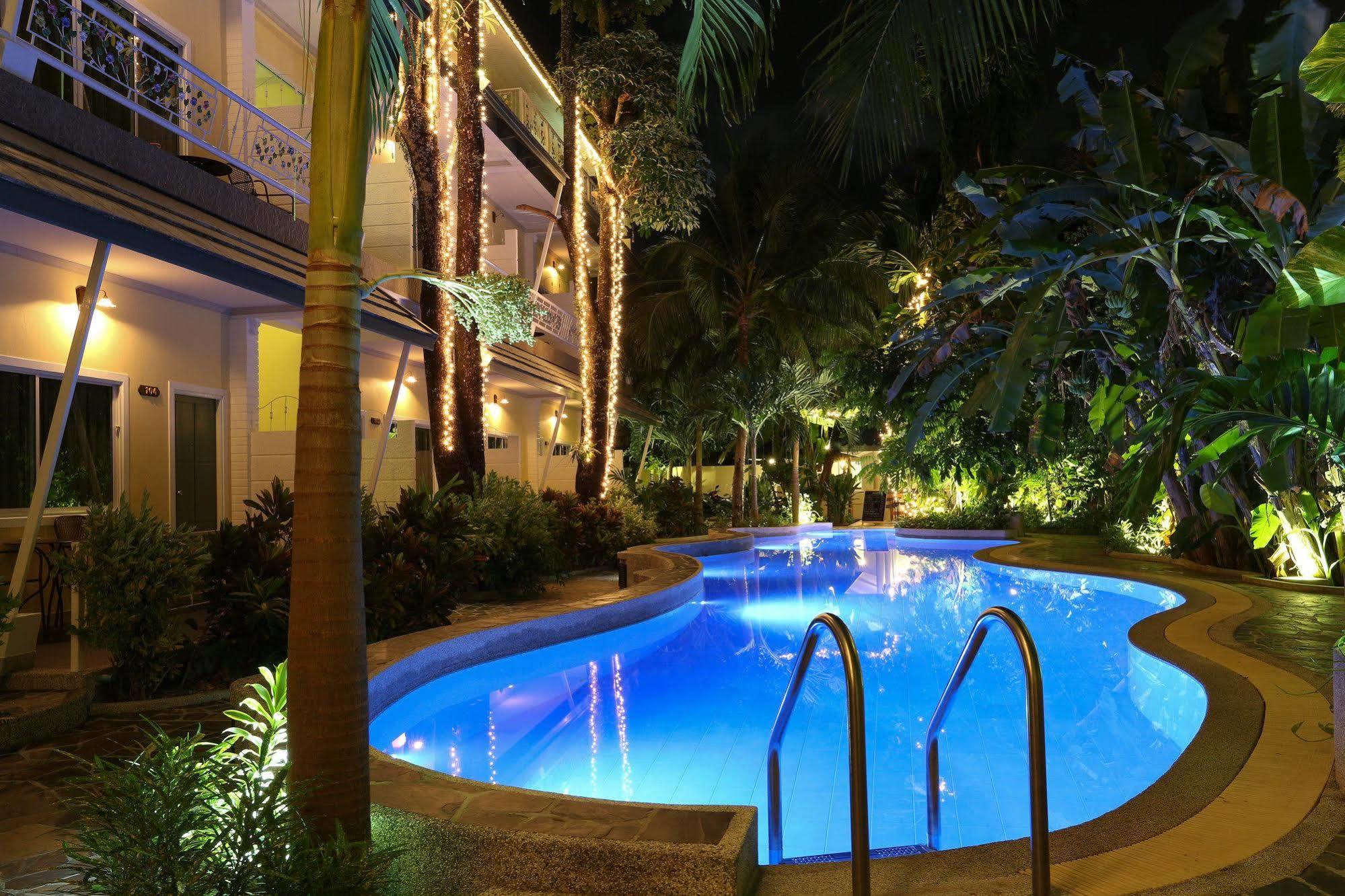 Naka Resort Kamala Beach Eksteriør billede